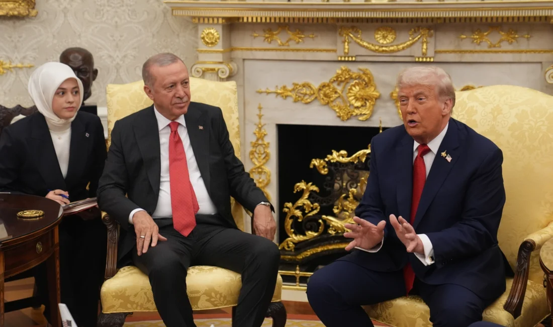  Cumhurbaşkanı Recep Tayyip Erdoğan, Beyaz Saray Oval Ofisi'nde ABD