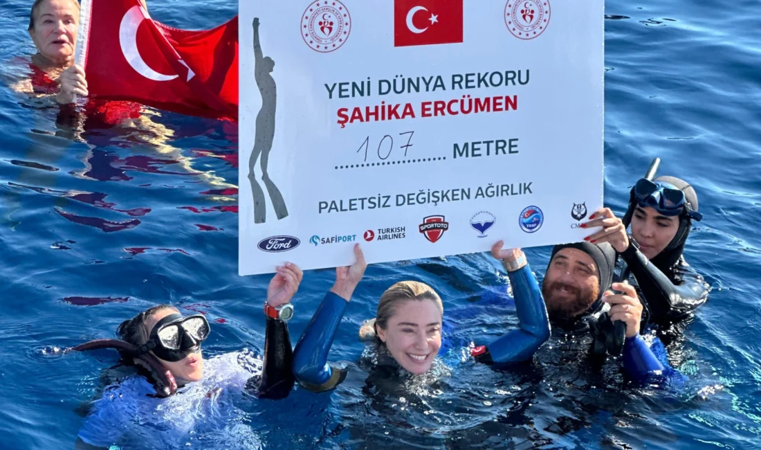 Milli dalışçı Şahika Ercümen, 17 Ekim 2025'te Antalya Kaş'ta