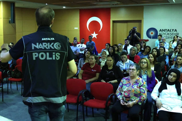  Antalya Büyükşehir Belediyesi, Antalya Narkotik Şube ile yaptığı ortak