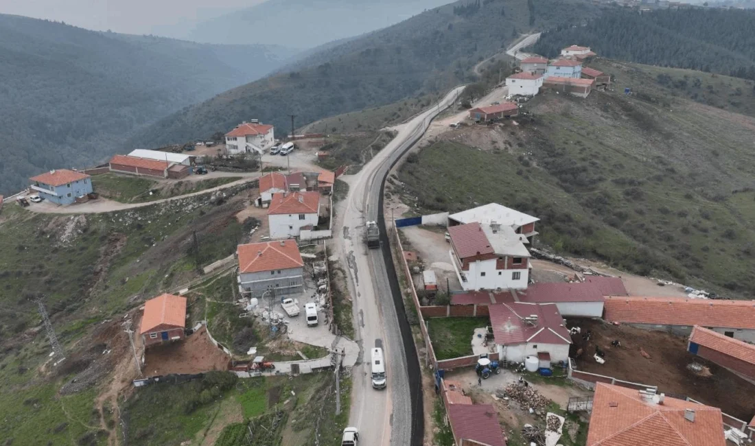  Balıkesir Büyükşehir Belediyesi tüm ilçelerde yol yapım, bakım ve