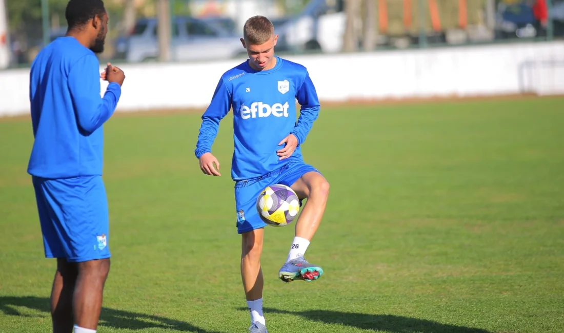  Bulgaristan 1’inci Lig ekiplerinden FC Arda takımında forma giyen