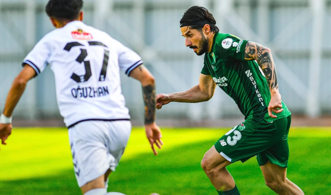  Bursaspor'un 68 Aksaray Belediyespor'u 2-1 yenmesi ile birlikte yaşanan