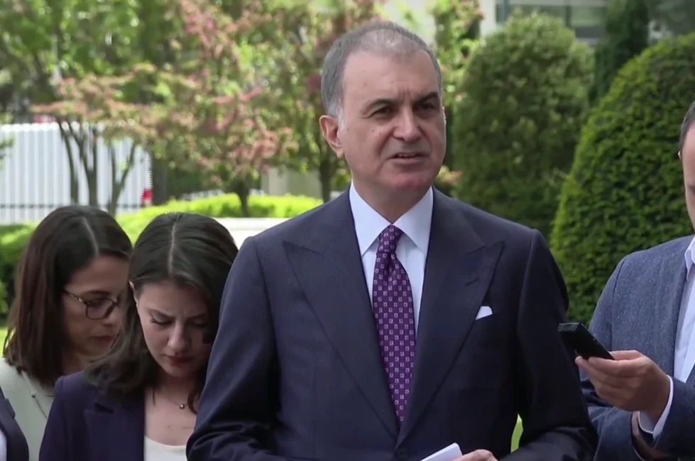 Çelik: Terörsüz Türkiye devlet politikasına dönüştü… Türkiye Cumhuriyeti gündemine hakimdir!  AK Parti Genel Başkan Yardımcısı ve Sözcüsü Ömer Çelik,