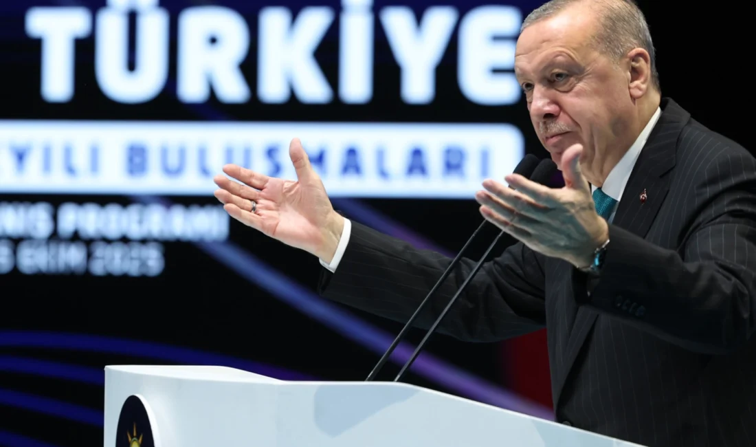 Cumhurbaşkanı Erdoğan: Soğukkanlılıkla menzile yürüyoruz  Cumhurbaşkanı Recep Tayyip Erdoğan, “Türkiye Yüzyılı Buluşmaları” kapsamında yaptığı