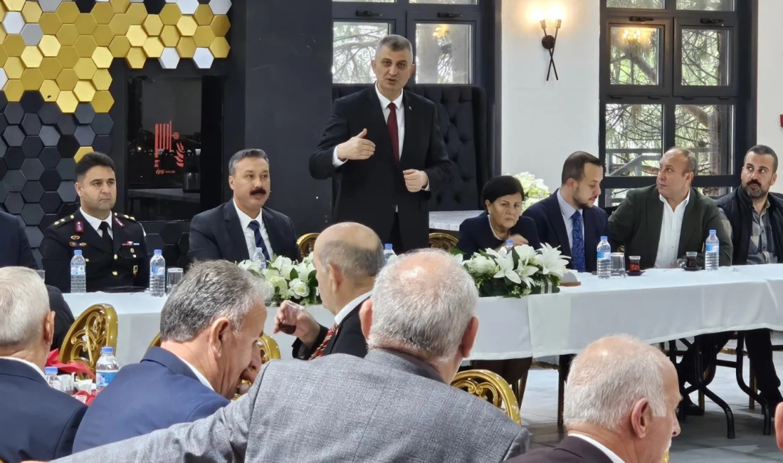  Gölcük’te Muhtarlar Günü, Gölcük Belediye Başkanı Ali Yıldırım Sezer’in