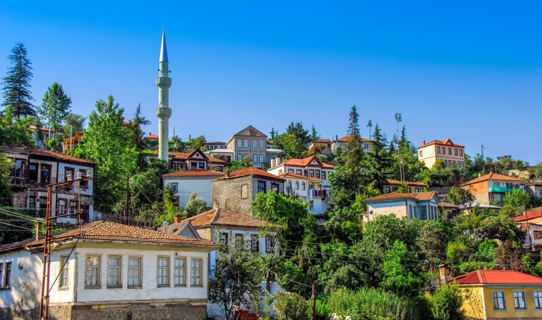 Öğrenciler için gezmenin zamanı yok. Eskişehir’den İzmir’e, Ankara’dan Trabzon’a