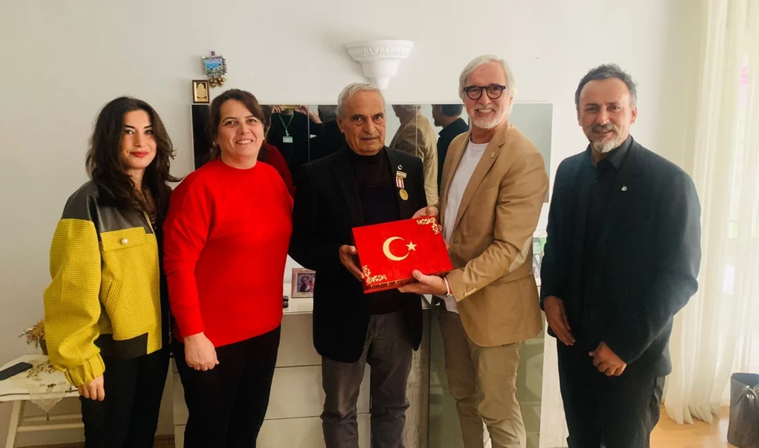  İzmit Belediyesi, Kartepe’de ikamet eden Kıbrıs Gazileri’ni ziyaret ederek