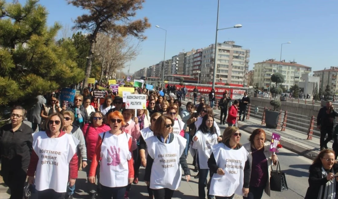 Kadın İşbirliğini Geliştirme Derneği’nden ‘cinayet’ mesajı  Kadın İşbirliğini Geliştirme Derneği Başkanı Dr. Sema Karaoğlu, Erciyes