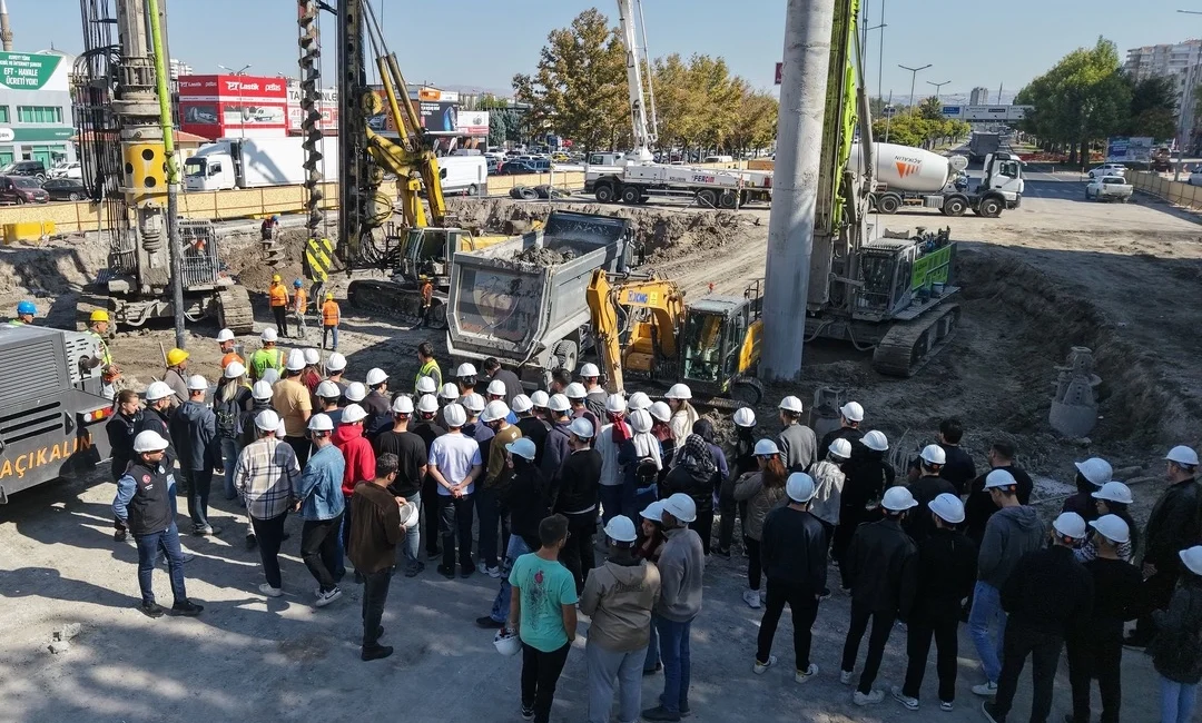  Kayseri Büyükşehir Belediyesi, geleceğin dirençli şehirlerini inşa edecek üniversite