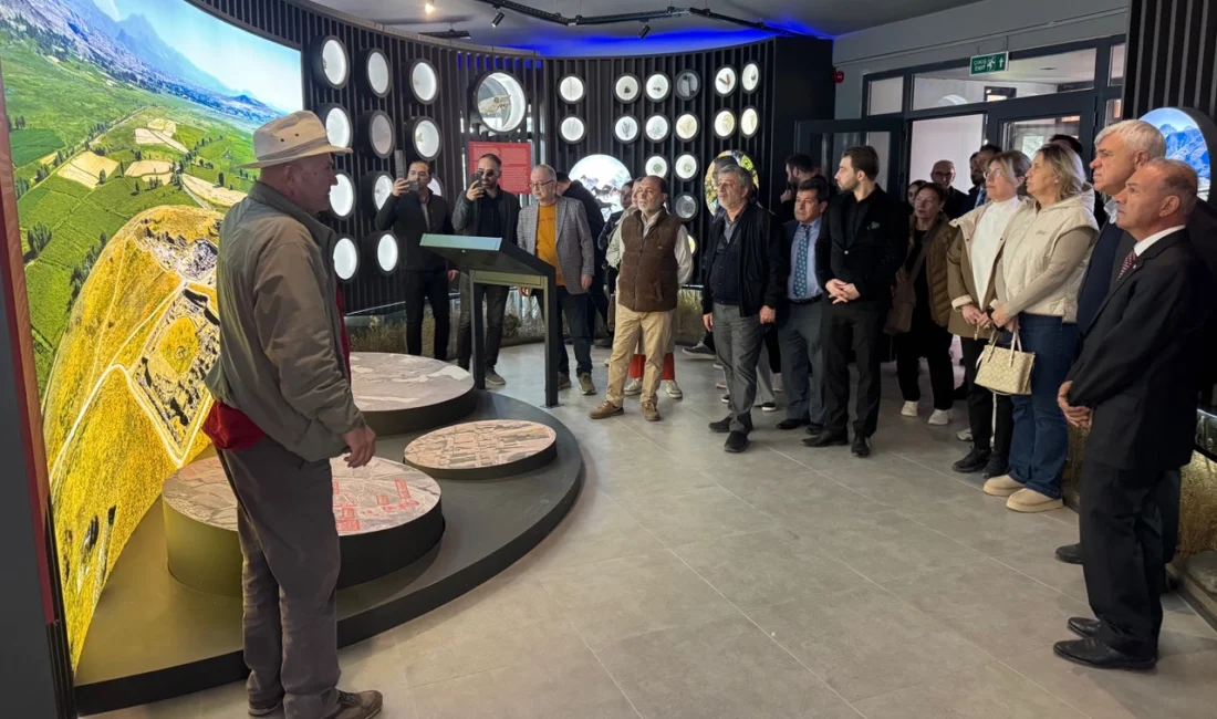  Kayseri Büyükşehir Belediyesi’nin destekleriyle, Kayseri Kent Konseyi üyeleri Kültepe