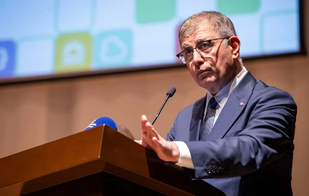  İzmir Büyükşehir Belediye Başkanı Dr. Cemil Tugay, çalışmaları İZPA