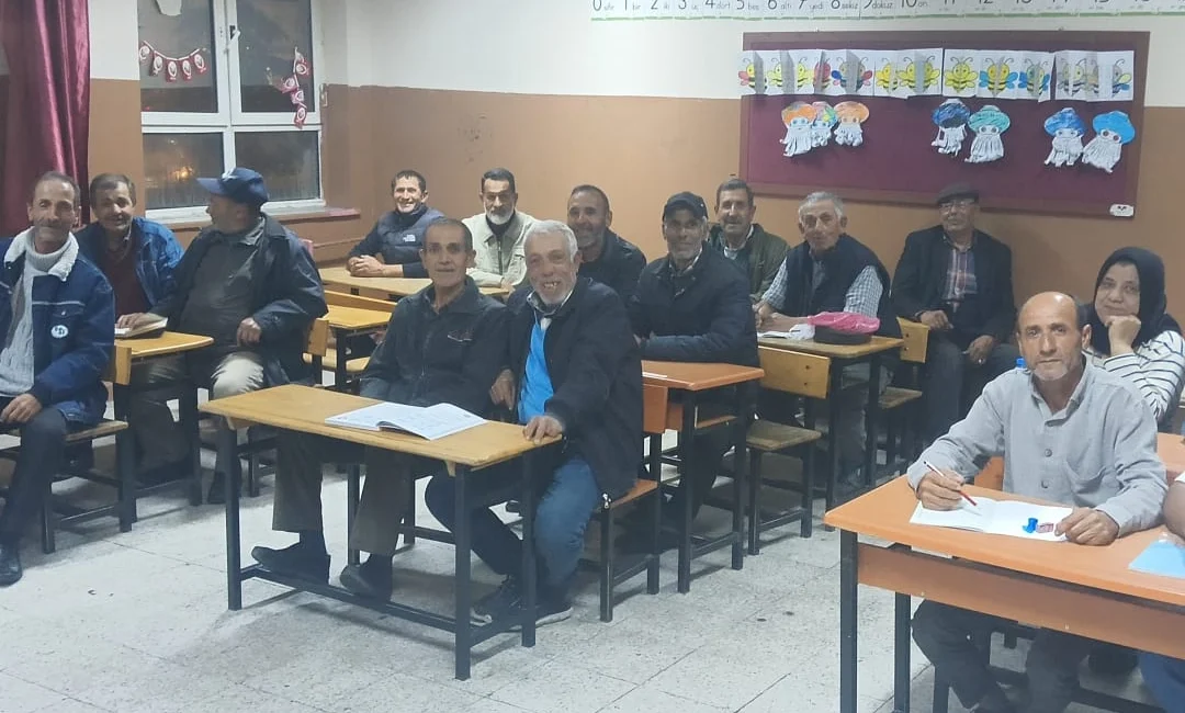  Edirne'nin Keşan ilçesinde triportör sahibi ancak okuma yazması olmayan