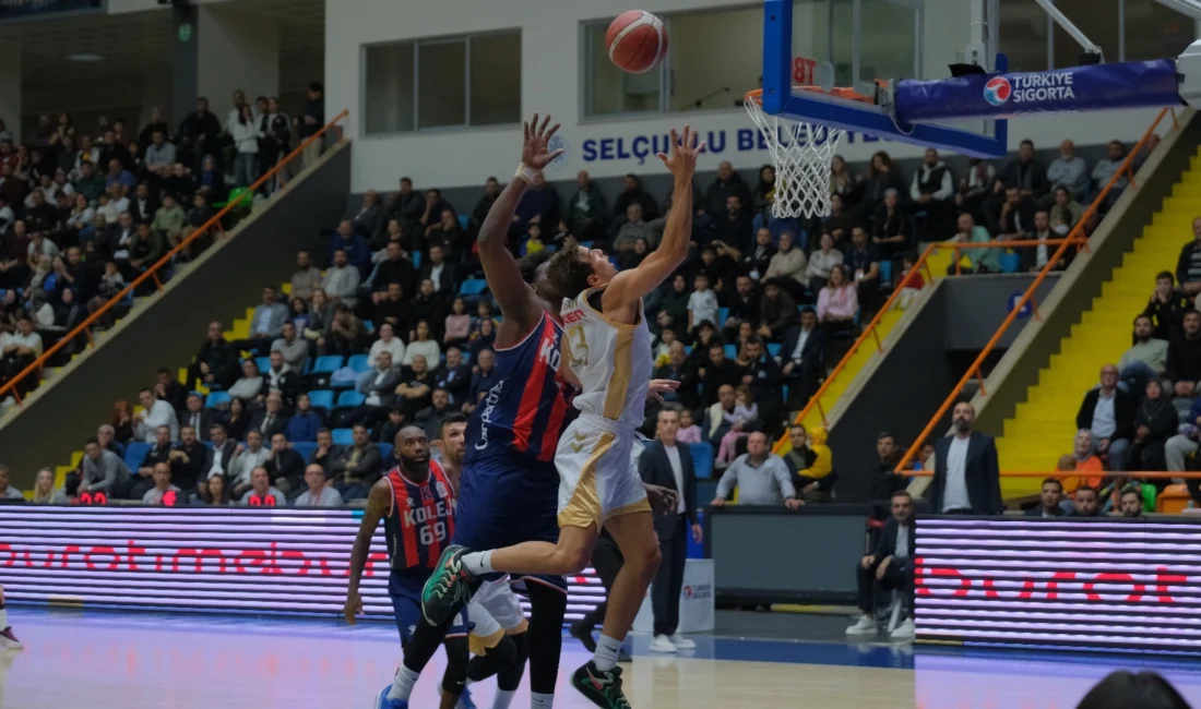  Konya Büyükşehir Belediyespor Basketbol Takımı, yoluna yenilgisiz devam ediyor.