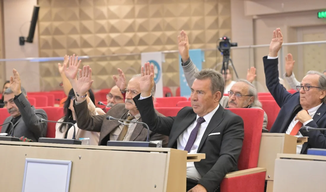 Manisa’da ‘Kent Konseyi’ toplandı  Manisa Büyükşehir Belediyesi Kent Konseyi, seçimsiz olağan genel kurulunu