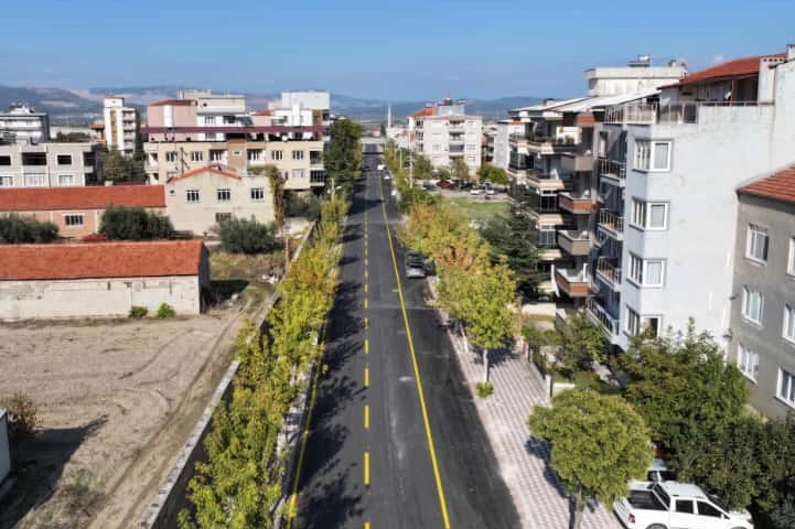  Manisa Büyükşehir Belediye Başkanı Besim Dutlulu, Kırkağaç’ta yapımı tamamlanan