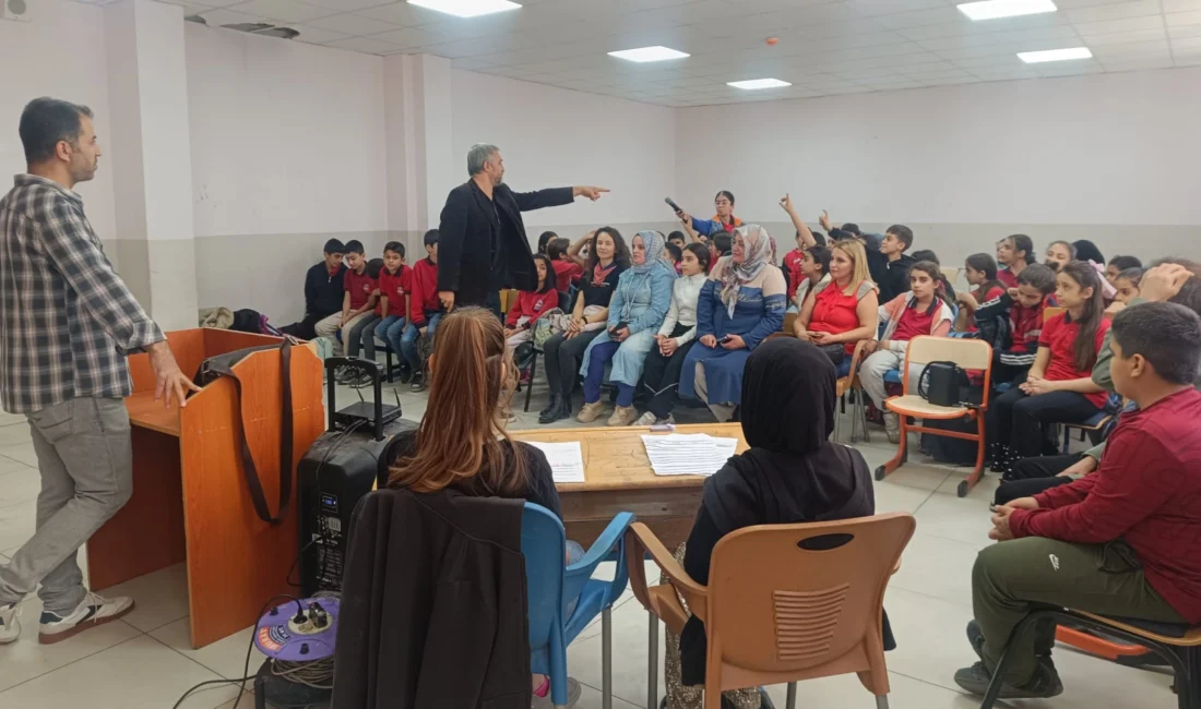  Mardin’in tarihi dokusu altında, Şehit İlhan Varank Ortaokulu’nda düzenlenen