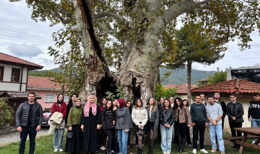  Sakarya Büyükşehir Belediyesi tarafından öğrencilere yönelik düzenlenen tanıtım gezileri