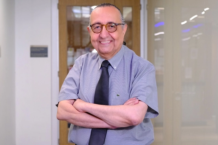  Dil ve Konuşma Terapisti Prof. Dr. Ahmet Konrot, travmalar
