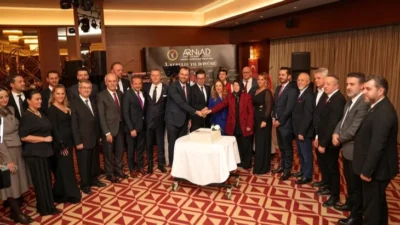  Arnavut İş İnsanları Derneği (ARNİAD), kuruluşunun 3’üncü yılını Mövenpick