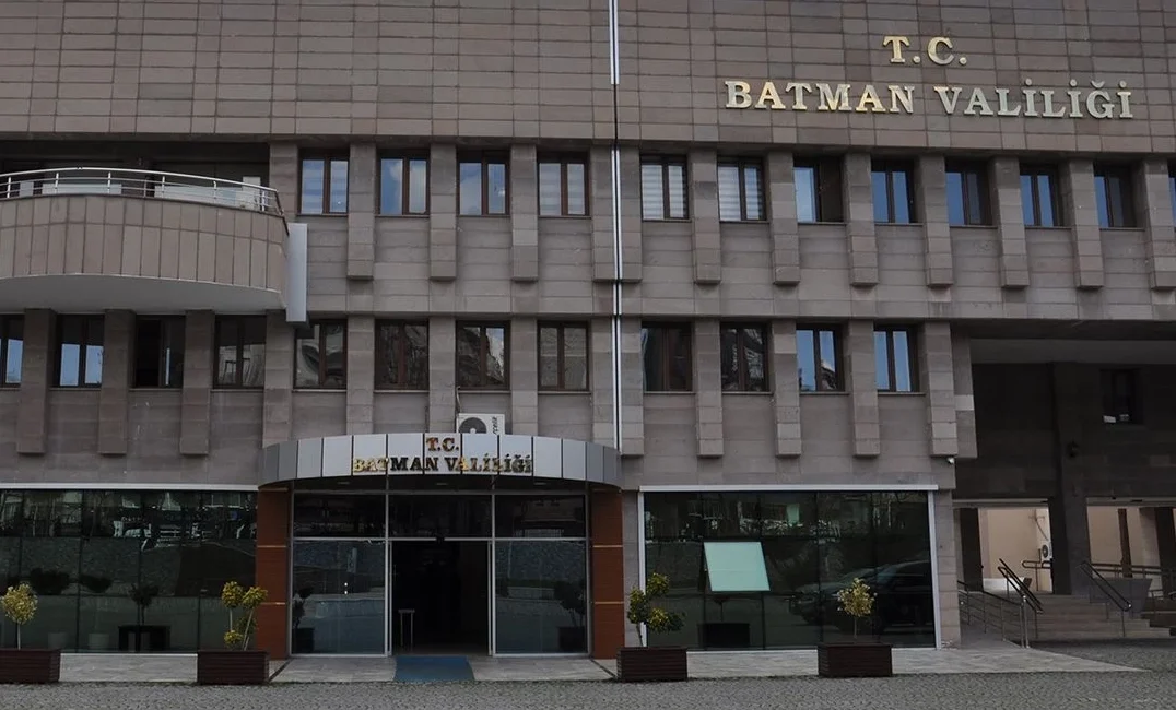  Batman’da bir şahsın park ve çevresinde uzun namlulu silahla