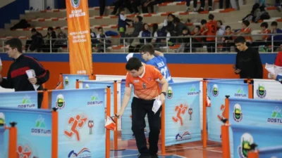  Bursa'da İnegöl Belediyesi Okullar Arası Spor Festivalinde oryantiring branşı