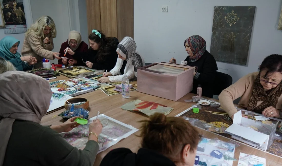  Balıkesir Büyükşehir Belediye Başkanı Ahmet Akın’ın Manyas’a kazandırdığı Kadın