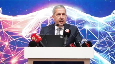  Ticaret Bakan Yardımcısı Mahmut Gürcan, İstanbul’da düzenlenen 14. Dünya