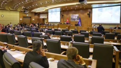  Bursa Büyükşehir Belediyesi Meclis Toplantı Salonu’nda gerçekleştirilen BUSKİ Genel