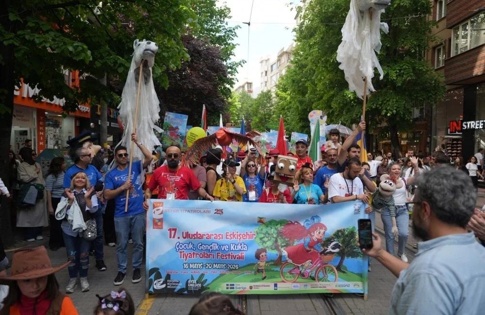  Eskişehir Büyükşehir Belediyesi Şehir Tiyatroları tarafından düzenlenen 17. Uluslararası