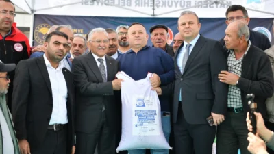  Kayseri Büyükşehir Belediye Başkanı Dr. Memduh Büyükkılıç, 14 Mayıs
