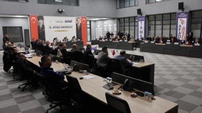  Kütahya’da düzenlenen İl Afet ve Acil Durum Koordinasyon Kurulu