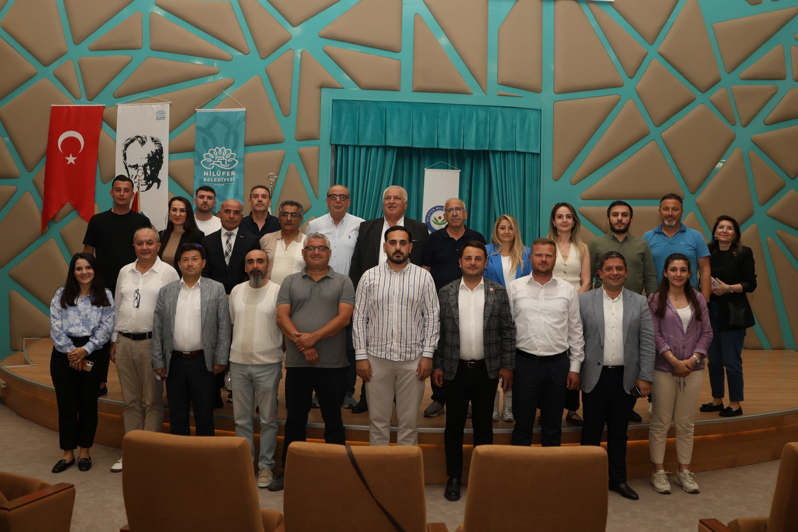  Nilüfer Belediyespor Kulübü’nde yapılan olağanüstü genel kurulunda Muharrem Or