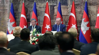  Cumhurbaşkanı Recep Tayyip Erdoğan, Kamboçya Başbakanı Hun Manet ile